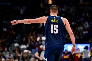 亚历山大-沃克：我支持表哥SGA 但约基奇确实让MVP的竞争很激烈