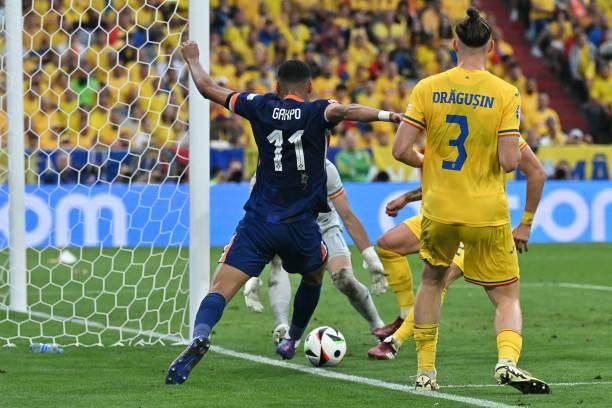 英雄联盟官网直播-荷兰队的大赛型杀手！哈克波传射建功直指金靴？