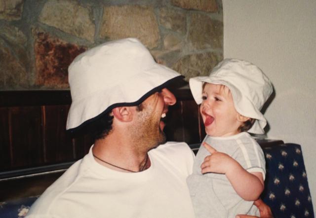 菲戈仨闺女美艳如花 大女儿跟西班牙国王表弟拍拖