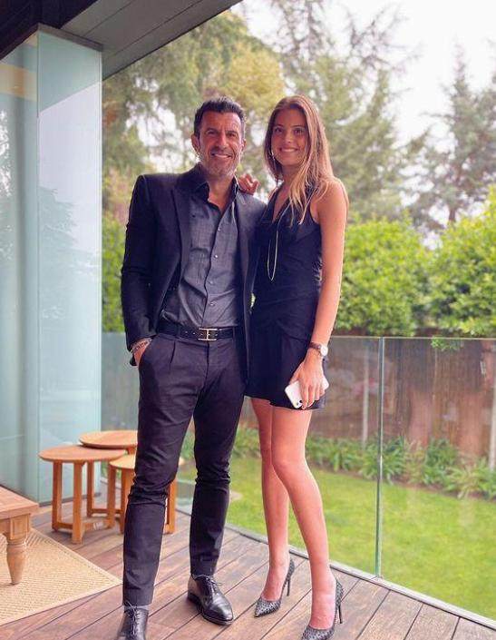 菲戈仨闺女美艳如花 大女儿跟西班牙国王表弟拍拖